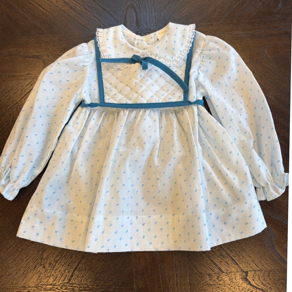 Vintage Claire Bell Girls Blue Floral Print 18 months Dress Lace cottage core